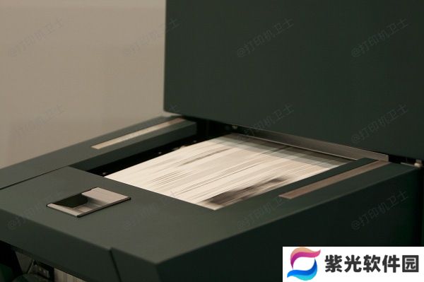 检查墨盒与纸张